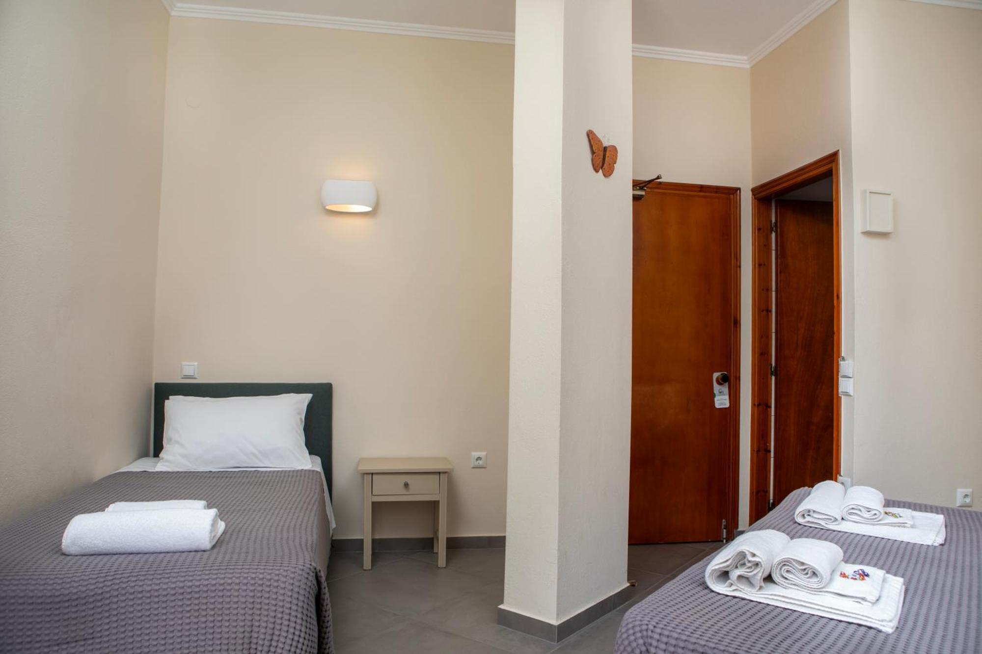 Galini Hotel Szkála Ereszú Kültér fotó